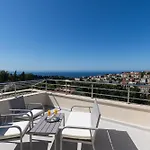 Marlea Sea-View Apartments
