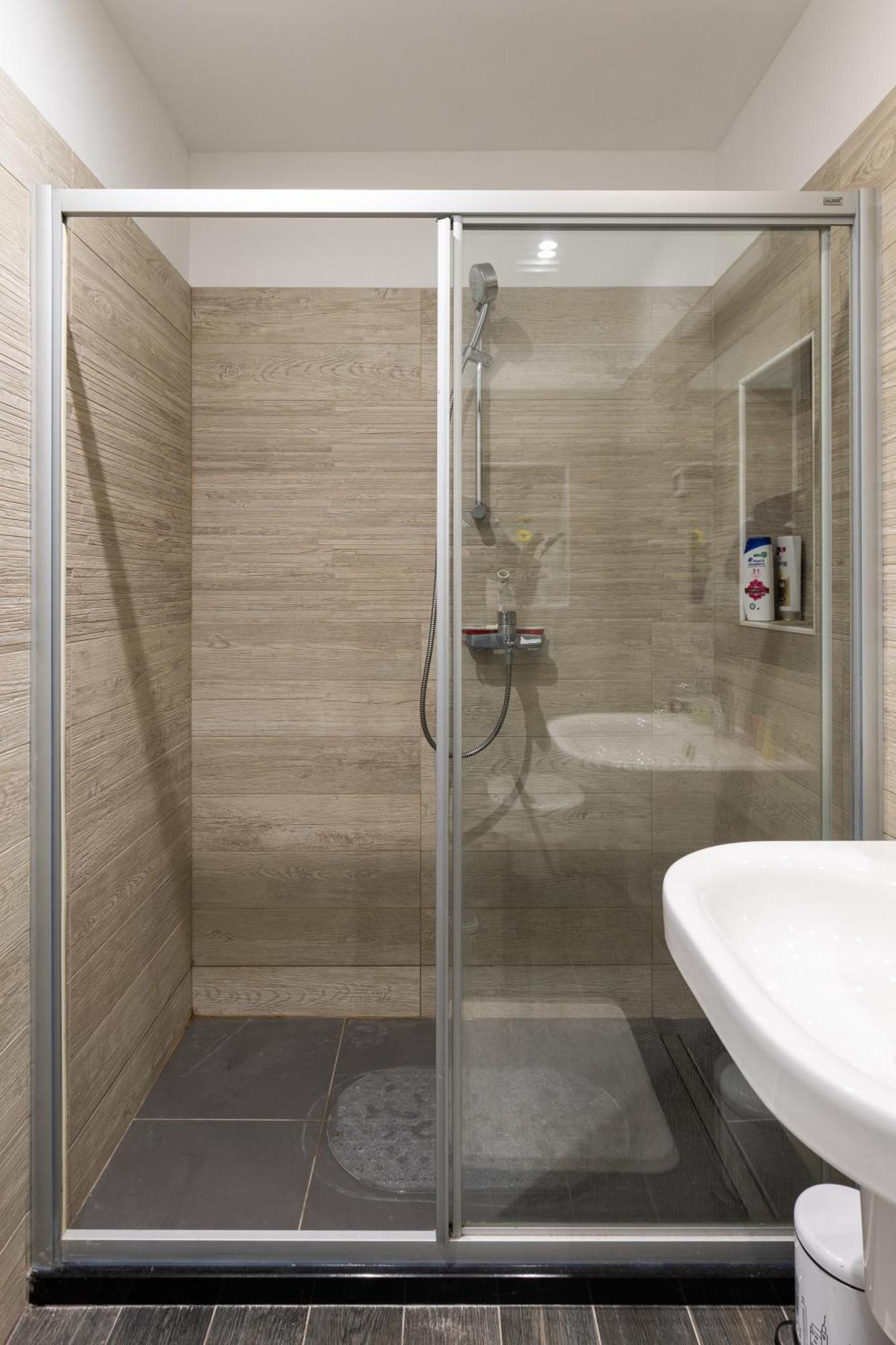 Marlea Sea-view Apartment